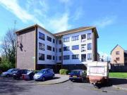 Summerwood Road, Isleworth TW7, 3 bed flat to rent,...