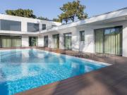 Sumptuosa moradia T5 Herdade da Aroeira a 5 min da praia