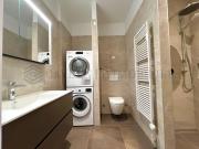 Sumptuous 4 room renovated with terrace and garden in...