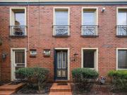 Sumptuous simplicity in perfect position