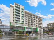 Sun Drenched North Facing 3 Bedroom Plus Study Penthouse