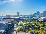 Sun drenched north facing spectacular