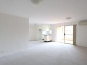 Sun Filled & Spacious Apartment