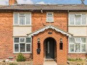 Sunbury Way, Feltham TW13, 1 bed flat to rent, £1,195...