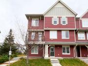 Sunlit 3 Storey End Unit Townhouse