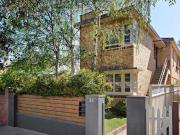 Sunlit Art Deco Scarcity with an Alfresco Spirit