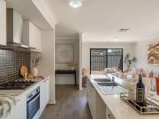 SUNLIT FAMILY SANCTUARY IN A FANTASTIC LOCATION