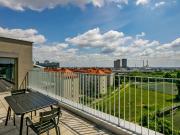 Sunlit Landstraße 1BR w/ Elevator & Playglound, Calm...