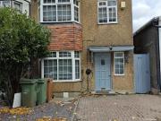 Sunningdale Road, Cheam SM1, 5 bed semi detached house...
