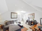 Sunningfields Road, London, 2 Bedroom Penthouse