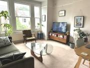 Sunny 1 Bed Flat All Bills Inc. short term let