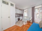 Sunny and Cozy Apartment, Alfama