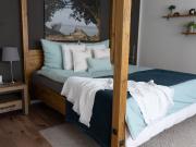 Sunny and spacious loft with field view at suburb