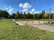 Sunny apartment with park view in popular neighbourhood...