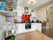 Sunny, beautiful, and modernly furnished apartment in... Sunny, beautiful, and modernly furnished apartment in...