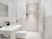 Sunny Charlottenburg 2BR in quiet area near...