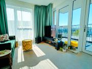 Sunny City View 2bed 2bath Flat bills inc