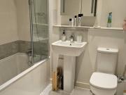 Sunny City View 2bed 2bath Flat bills inc