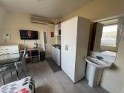 Sunny Double Bedsit in South Kensington