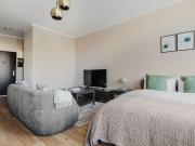 Sunny Kreuzberg Studio, Furnished + Full Kitchen, Berlin...
