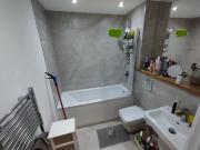 Sunny, Modern 1 Bed Near Leeds City Centre