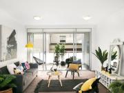 Sunny North Facing Apartment, Enviable Inner City Lifestyle