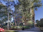 Sunny North Newtown pad with parking!