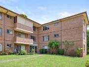 Sunny, Private Top Floor Apartment