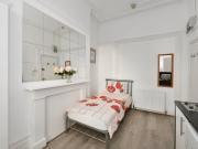 Sunny & Bright Beautiful Single Room in ChelseaSW3