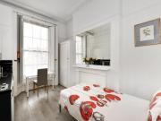 Sunny Room with Large Windows in SW3
