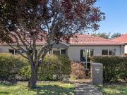 Sunny, Spacious & Street Smart!