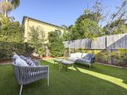 Sunshine, Space And Relaxed Village Living On 350sqm