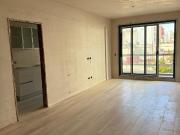 Super 3 ambientes con balcón y amenities en Caballito