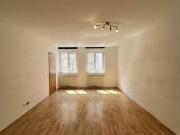 Super aufgeteilte, helle 1 Zimmer Wohnung in AKH Nähe!