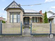 SUPER CENTRAL FOUR BEDROOM PERIOD HOME