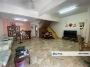Super Cheap Renovated 2 Storeys Terrace Landed, Taman...