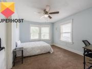 SUPER HOST ⭐ Cozy & Clean Room • Great Location •