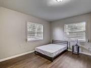 Super Host Temple Terrace Home w/ Granite, Screened...