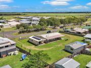 Super Neat 3 bedroom home on 2082 SQM with potential for...
