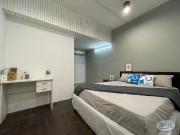 Super Nice Master Room at nearby Century Garden Taman...