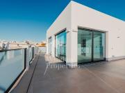 Super Penthouse na Baixa de Faro, com Piscina Privada e...