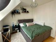 Super schicke, hochwertige DG Wohnung mit Balkon und...