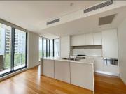 Super Spacious 2 Bedroom with Stunning View!