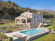 Super villa rénovée avec magnifique vue mer à louer