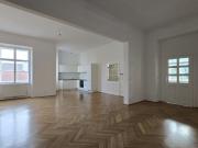 Super zentrale Innenstadtlage ! 4. Stock ohne lift! Top...