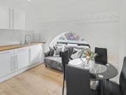 Superb 2 Bed Church Conversion Apartment Camden