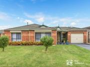 Superb 3 Bedroom Unit in Prime Central Location Superb 3 Bedroom Unit in Prime Central Location