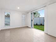 SUPERB 4 BEDROOM COOMBABAH DUCTED AIR CON!