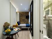 Superb Bedsit, Bills Included, Short/Long Lets