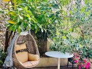 Superb flat with private garden near Trocadero, Place de...